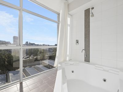 17 / 996 Hay Street, Perth