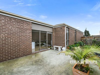 7 Coberley Way, Cranbourne North