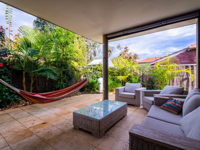 27 Clifton Street, Scarborough