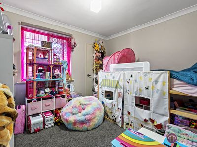 21 Fountain Way, Huntingdale