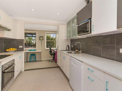 18 West Kahala Ave, Budgewoi