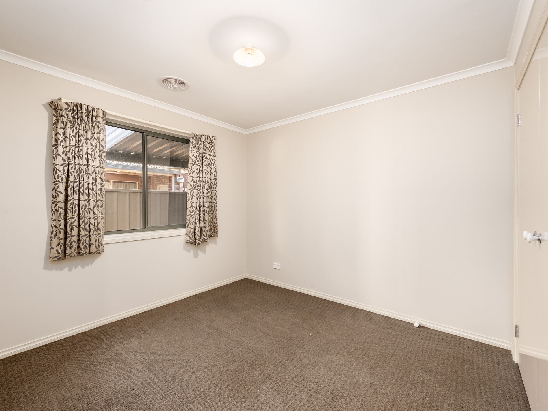34 Nightingale Way, Shepparton