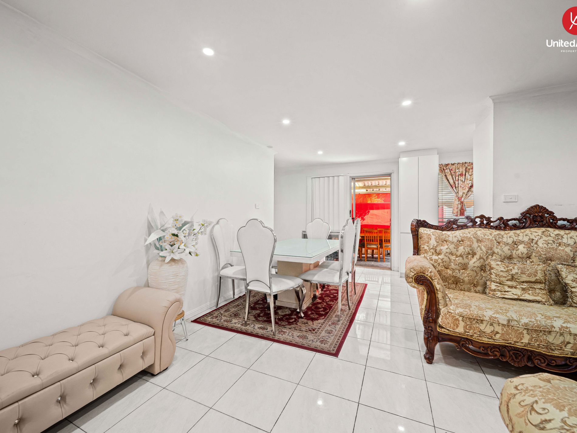 2 / 2 Markovina Street, Edensor Park