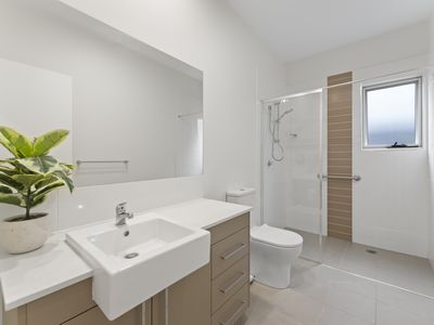 46 / 70 Little River Road, Braidwood