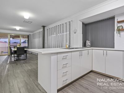 10 Gaby Way, Marangaroo