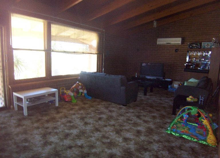 3 Columbia Crescent, Hallett Cove