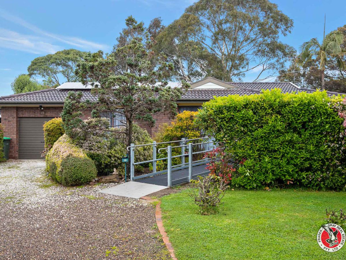 19 Dell Parade, Moruya Heads FraserGray Real Estate