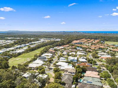 19 Greenside Court, Peregian Springs