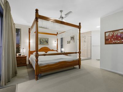 21 Maidstone Crescent, Peregian Springs