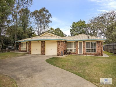 35 Bangalow Crescent, Raceview