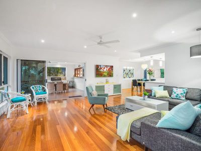 32 THE CRESCENT, Underwood
