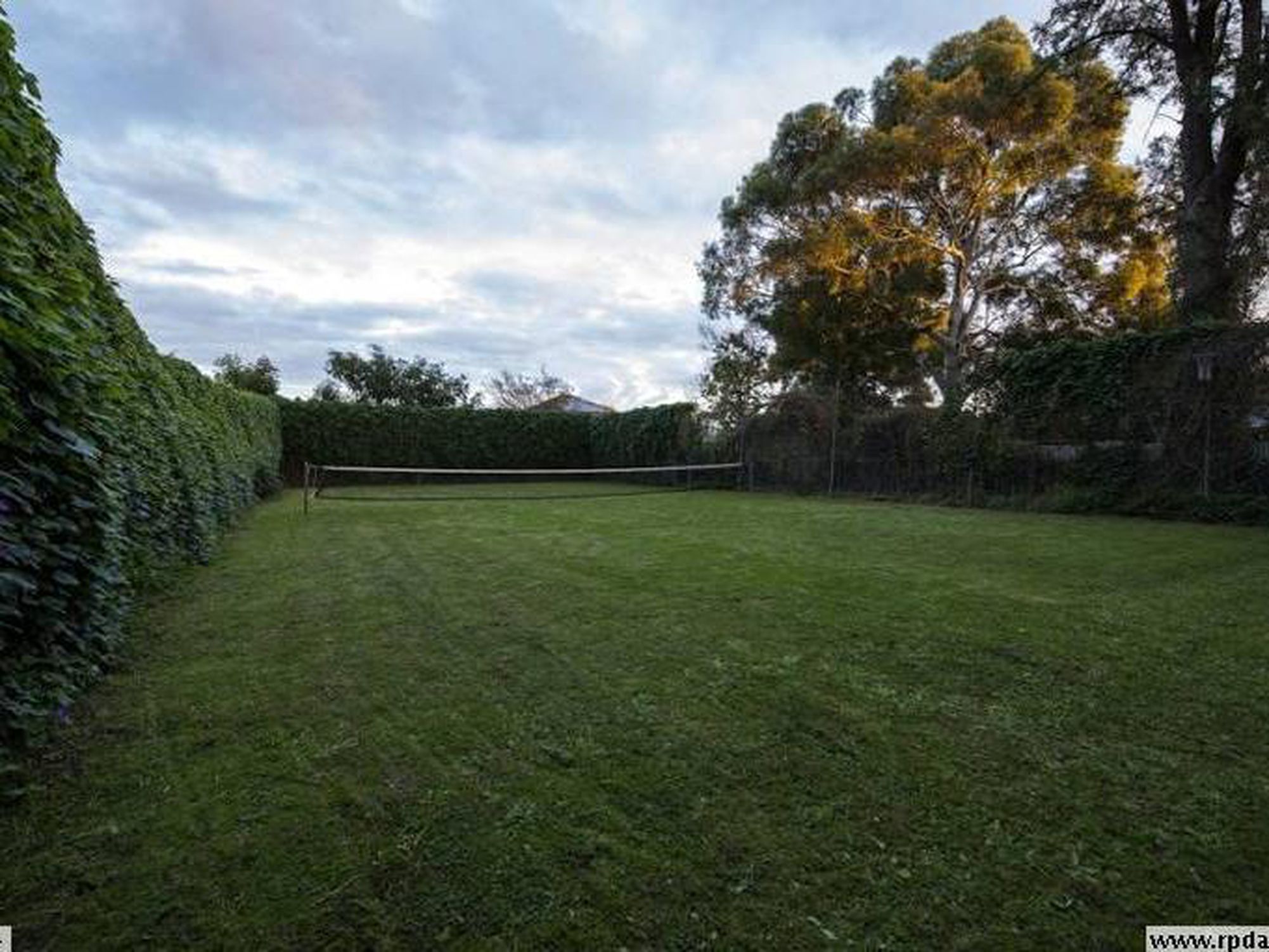 143 Cross Road, Westbourne Park