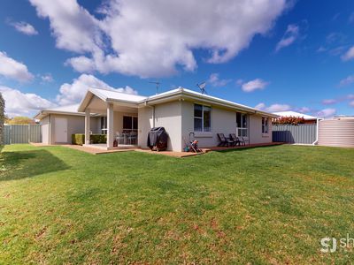 5 Augusta Avenue, Dubbo