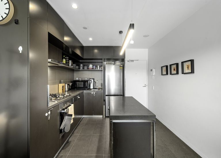 909B / 8 Grosvenor Street, Abbotsford