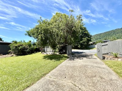 2 Lotus Place, Mooroobool