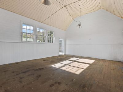 8-10 Royal George Road, Royal George