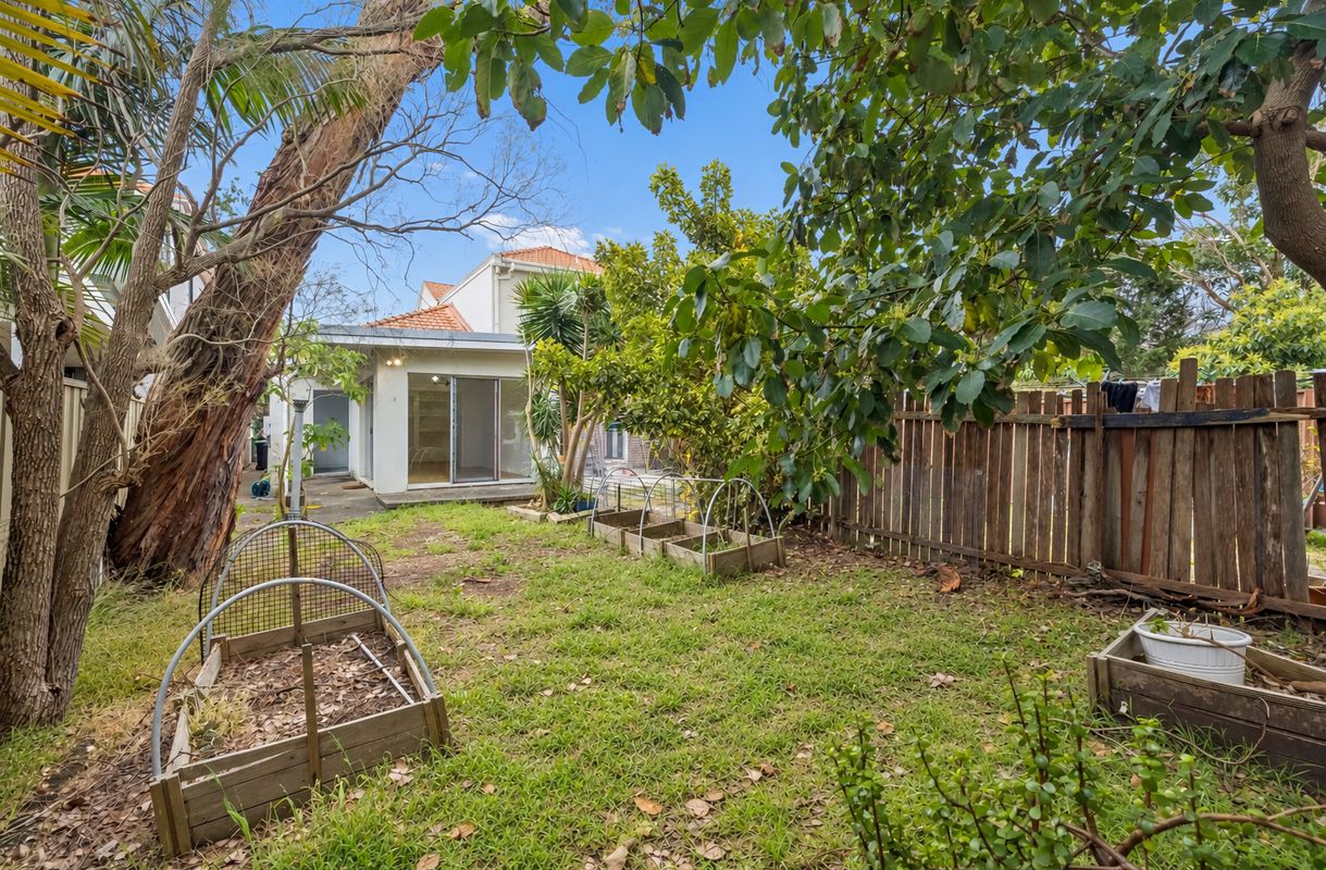 10 Kurnell Street, Botany