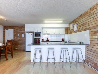 10 / 156-158 Alexandra Parade, Alexandra Headland