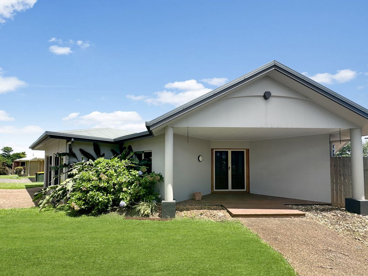 14 Storer Street, Atherton