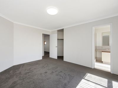 28 L'Esterel Way, Port Kennedy