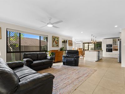 51 Mary Ring Drive, Samford Village