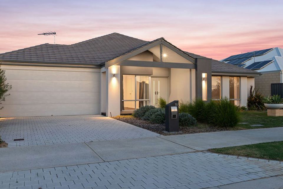 15 Clarendon Approach , Baldivis