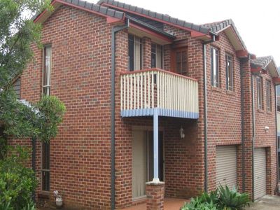 1 / 174 Balgownie Road, Balgownie