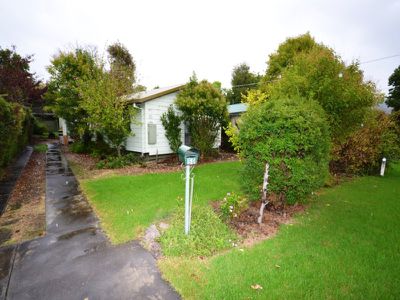 50 Freeburgh Avenue , Mount Beauty
