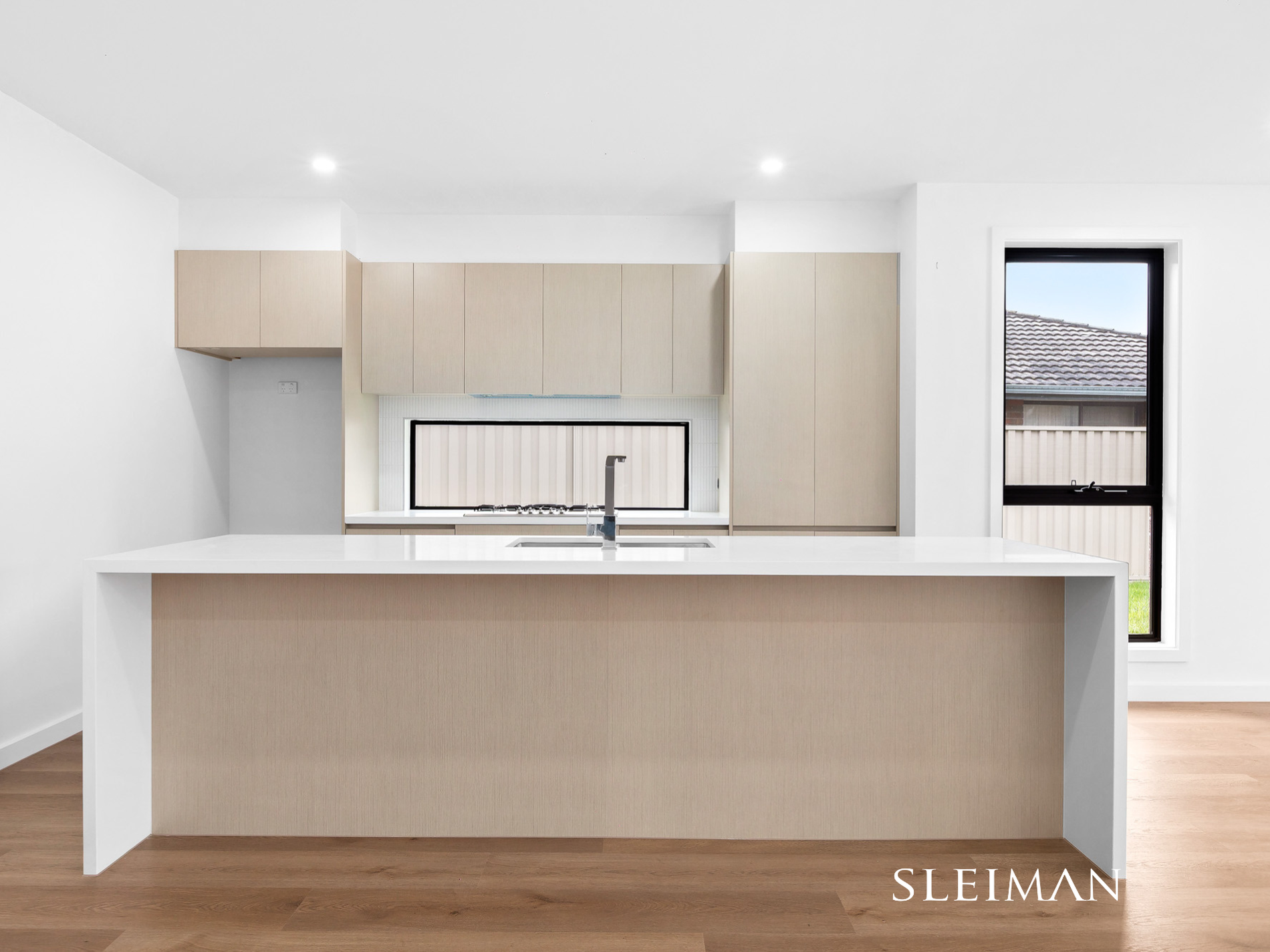 4b Bosco Terrace, Keilor Lodge