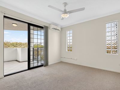 27 / 112 - 118 Oxlade Drive, New Farm