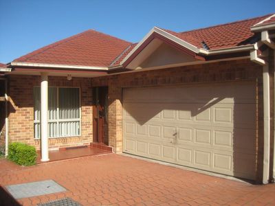 6 / 128 Wangee Road, Greenacre