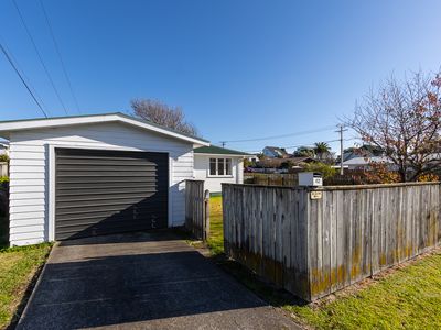 42 Donovan Road, Paraparaumu Beach