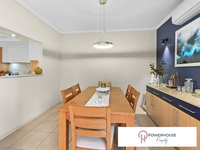 11 Gates Close, Edmonton