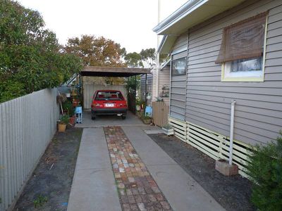 9 Phillip Street, Horsham