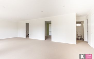 62 Mavis Ave, Beaconsfield