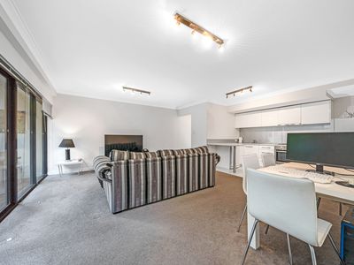 112 / 112 Mounts Bay Road, Perth