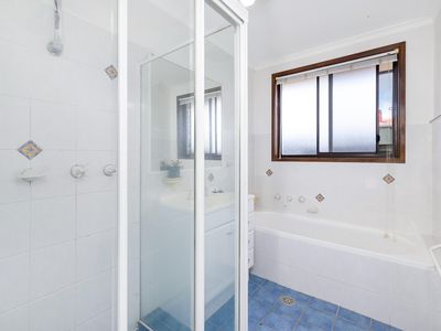 7 Curnow Place, Chisholm