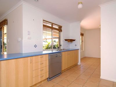 2 Birkdale Ct, Tewantin