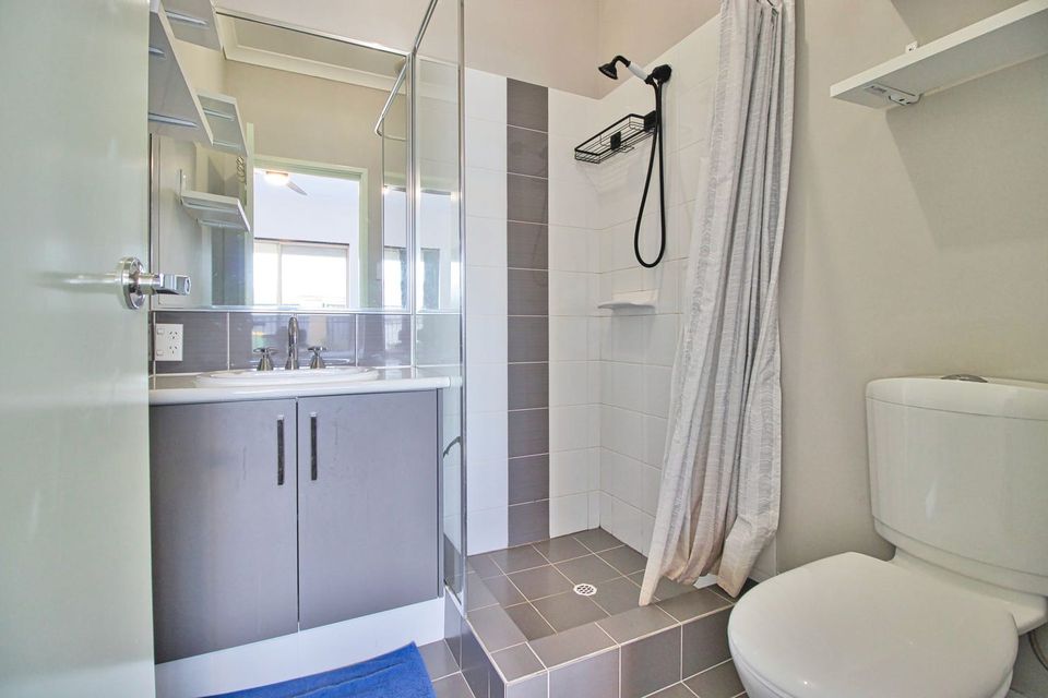 92 Bristlebird Approach , Baldivis