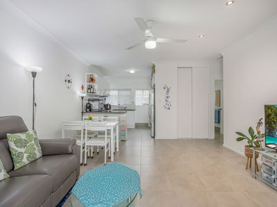 8 / 21 Creedy Street, Westcourt