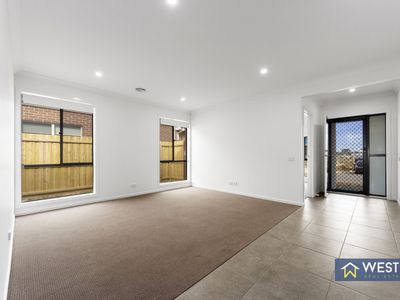 16 Matheson Ave, Wyndham Vale