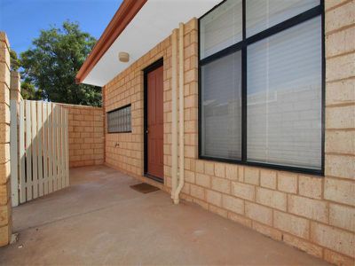1 / 9 Brookman Street, Kalgoorlie