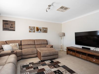 37 Cotter Street North, Hannans