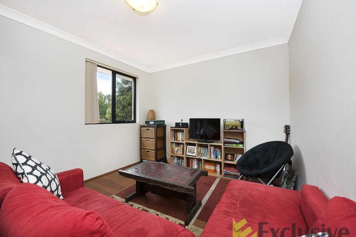 27 / 38 Marlborough Road, Homebush West