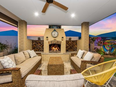 102 Seaside Avenue, Yanchep