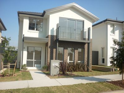 22 Lockheed Avenue, Middleton Grange