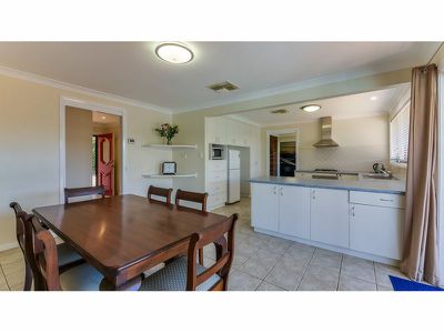 5 Rivergum Place, Dubbo