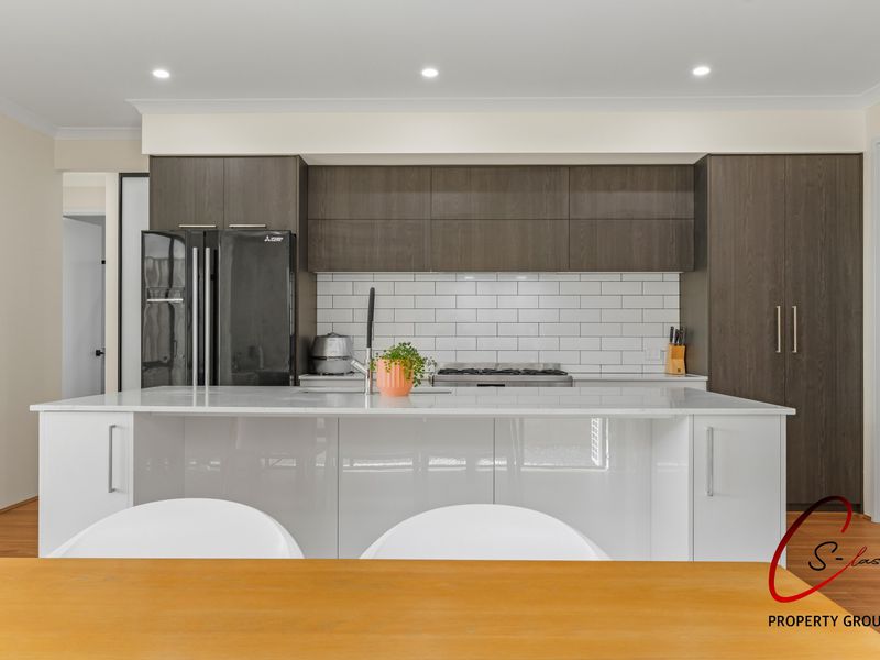 10 Iwasaki Crest, Ellenbrook