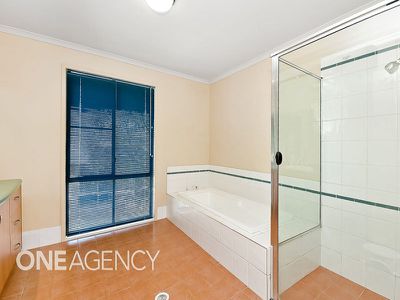 21 Toorak Place, Forest Lake