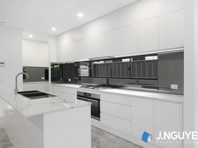 15A Rosedale Street, Canley Heights